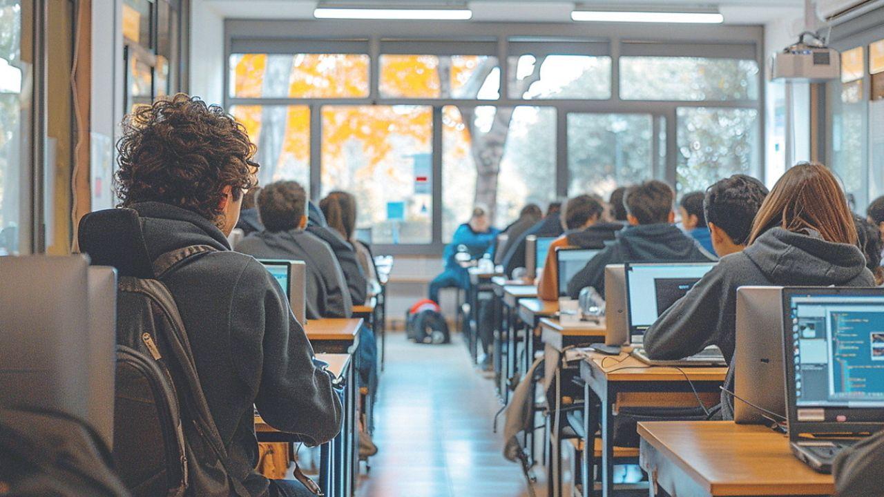 16 gli accorpamenti di istituti in Toscana