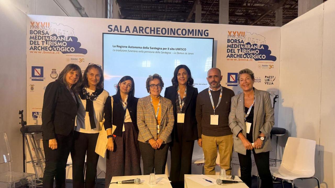 Con le domus de janas la Sardegna star della Borsa archeologica di Paestum