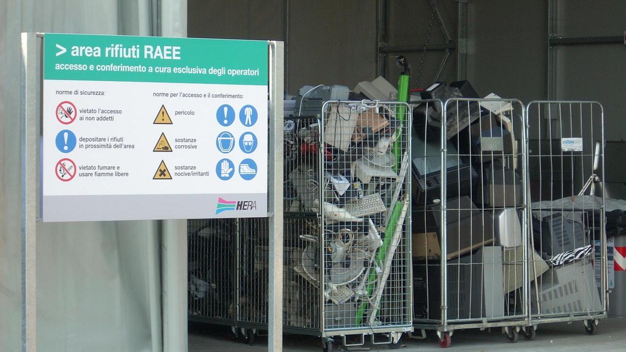 Stazioni ecologiche Hera, ecco la seconda vita dei rifiuti