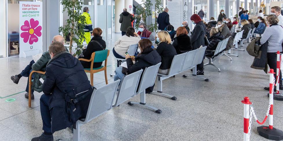 Ferrara, militare sospeso dal servizio perché non vaccinato. Il Tar: «Provvedimento legittimo»