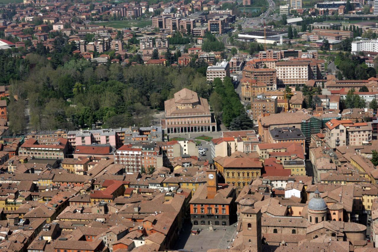 Reggio Emilia nella “top 4” in Italia per la crescita della criminalità: nel 2024 denunce in aumento del +10,45%