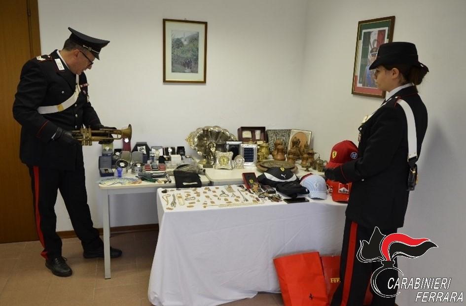 Trovati oro e preziosi rubati, 44enne denunciato per ricettazione a Copparo