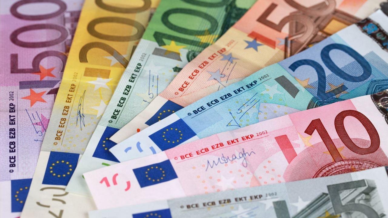 Aumenti in busta paga e settimana corta: le novità per i dipendenti comunali