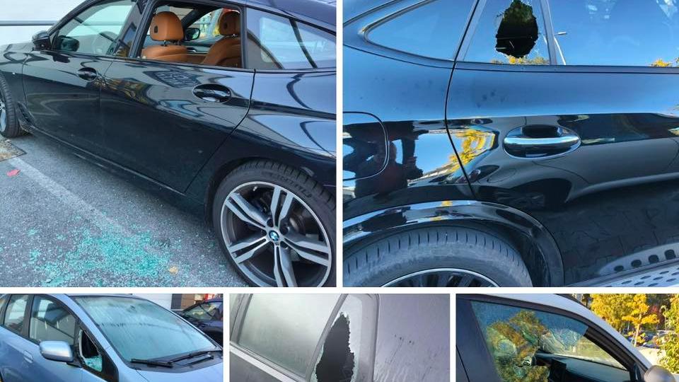 Alcune delle auto danneggiate alle Badie