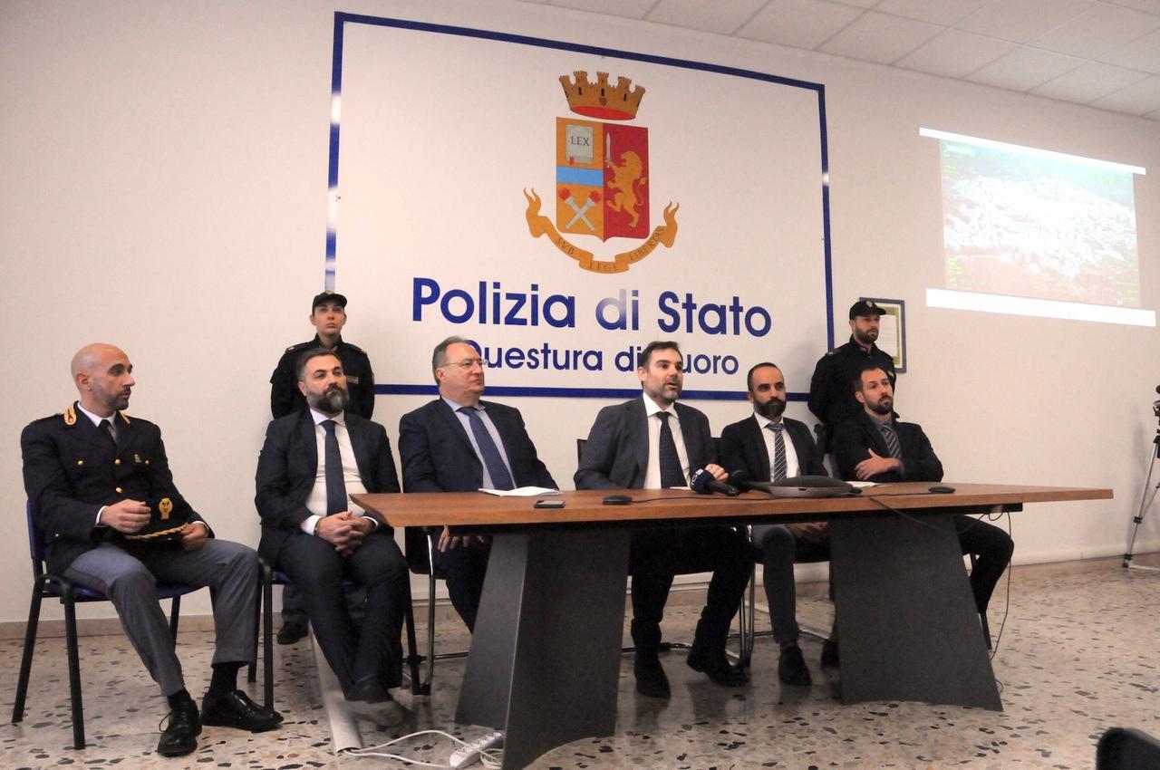 
	La conferenza stampa in questura a Nuoro

