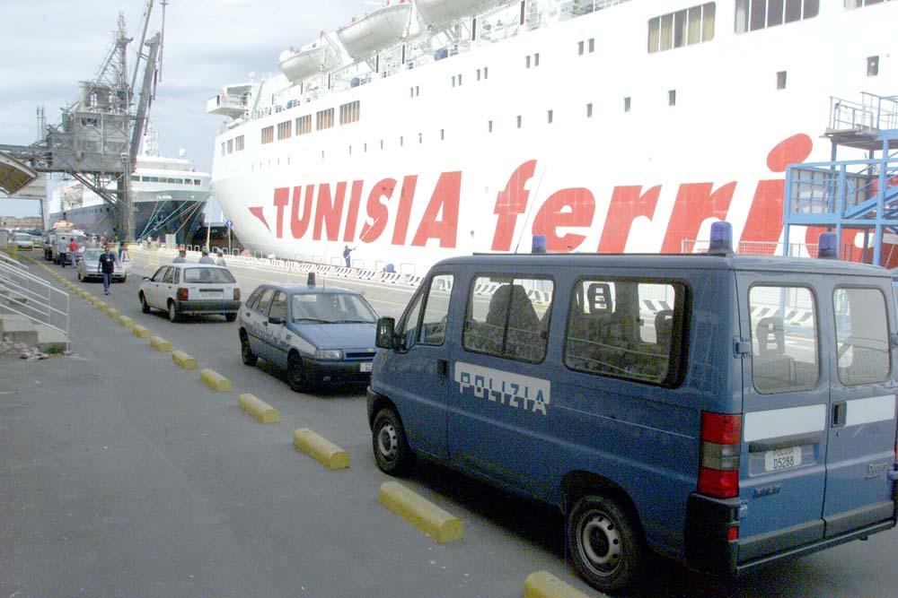 Un intervento in porto in passato della polmare