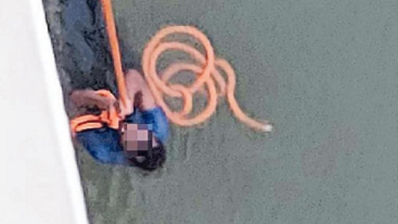 Uno dei migranti salvati nell'estate del 2020