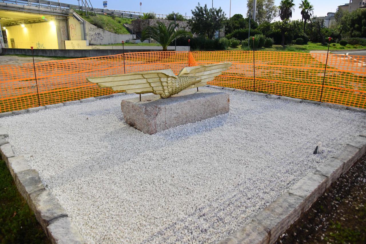 Olbia, dopo l’atto vandalico valorizzata l’aquila dell’ex idroscalo