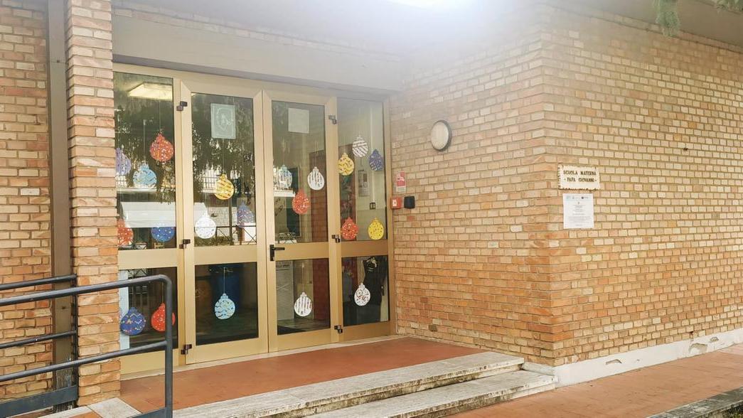 L'ingresso della scuola materna