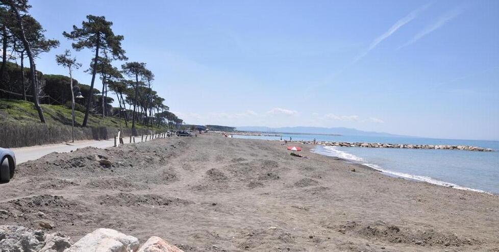 Concessioni, iniziative e bandi: a Cecina nasce l’associazione di balneari<br type="_moz" />
