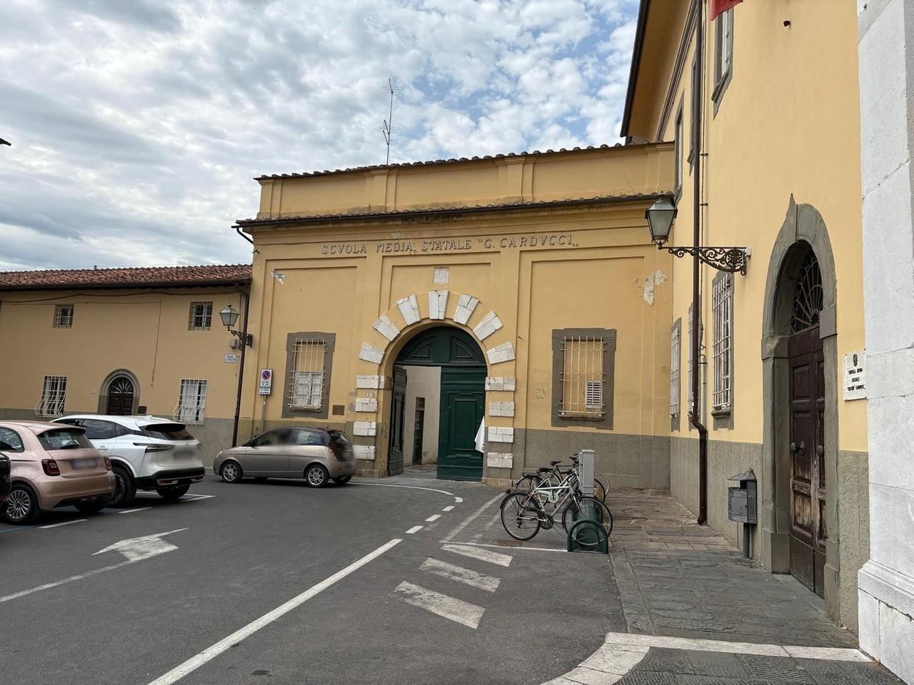 Alla Carducci una giornata per la pace: 600 studenti in marcia sulle Mura