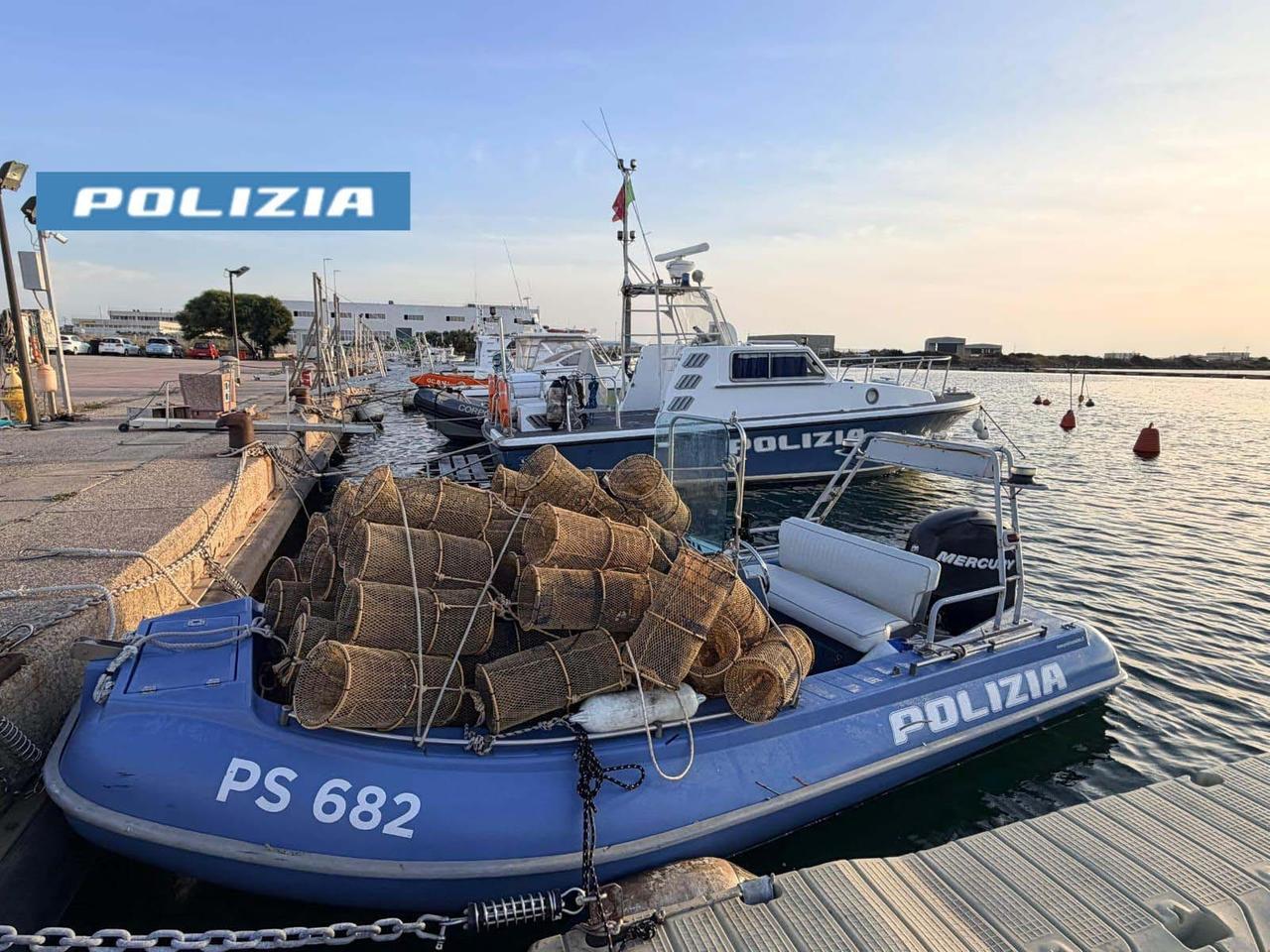 
	Le nasse sequestrate ad Arborea dalla polizia di Oristano

