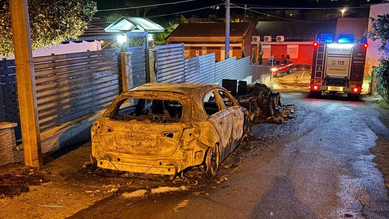 Le carcasse delle due auto