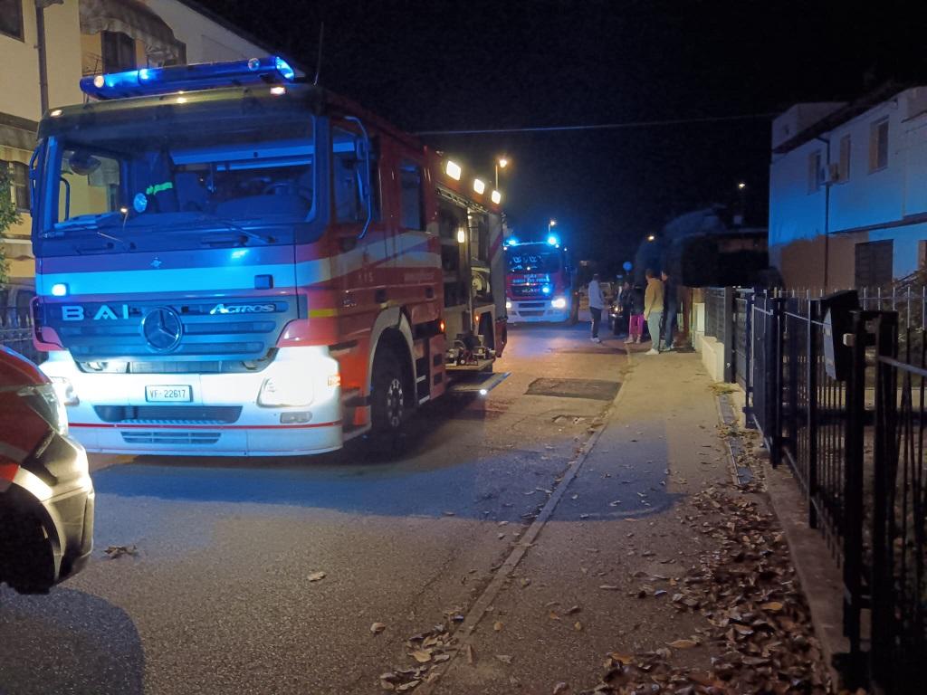 Stufetta va a fuoco, anziano muore ustionato a Migliarino