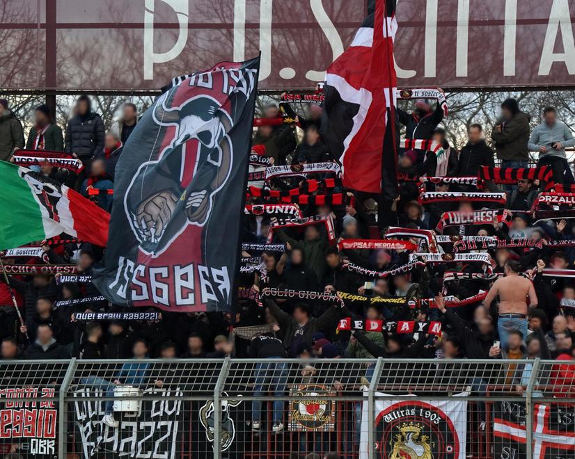 
	I tifosi della Lucchese

