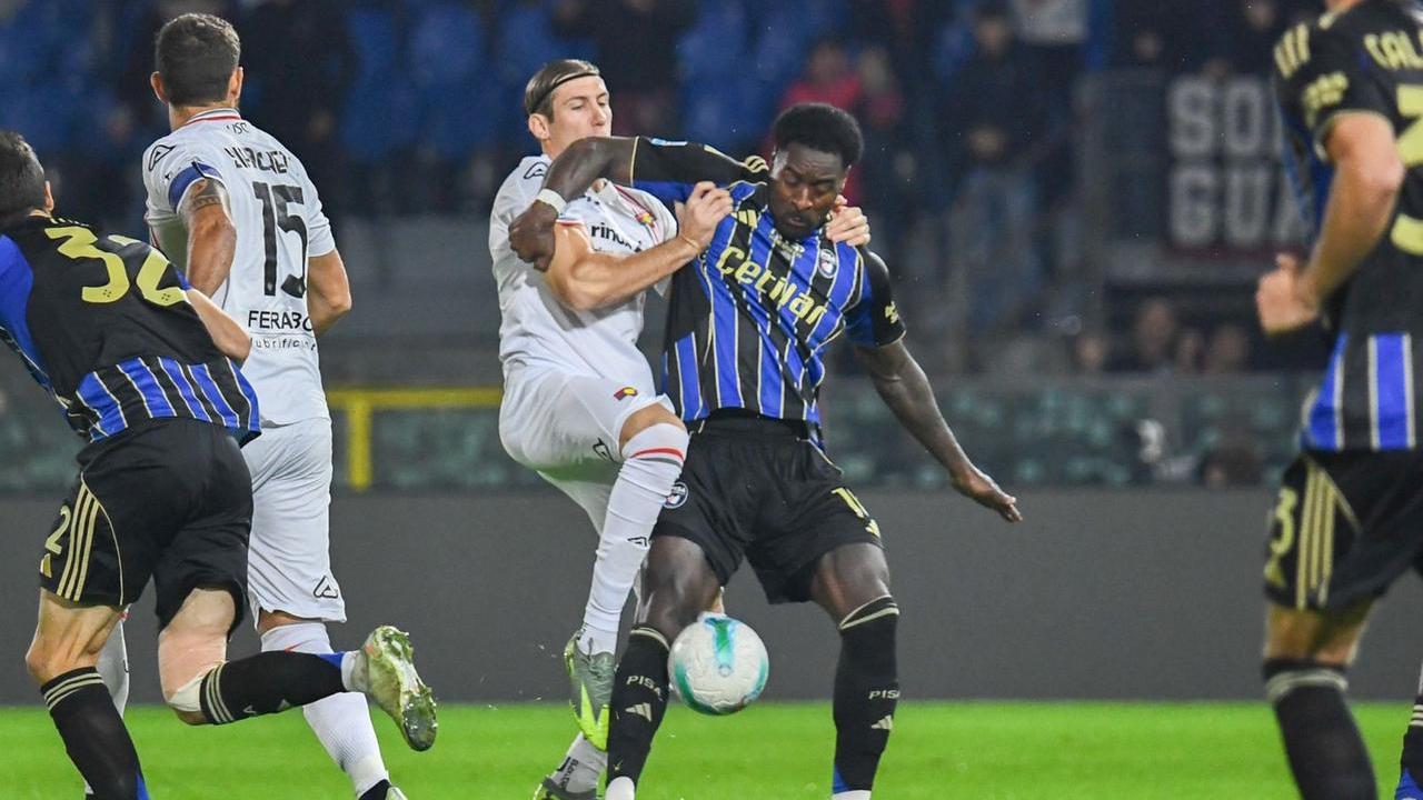 Un'azione del match (foto Stick)