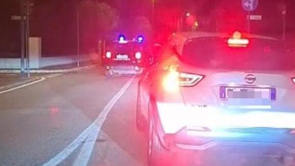 Grosseto, caccia ai ladri dopo il boom di furti: così gli abitanti presidiano le strade (e mettono una banda in fuga)