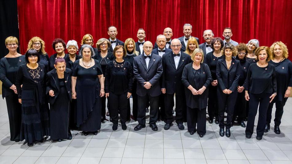 Coro, musica, cimeli e brindisi: a Livorno l’associazione Guido Monaco festeggia 125 di storia<br>