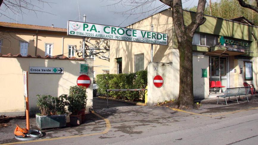 La sede della Croce Verde di Pietrasanta (foto d’archivio)
