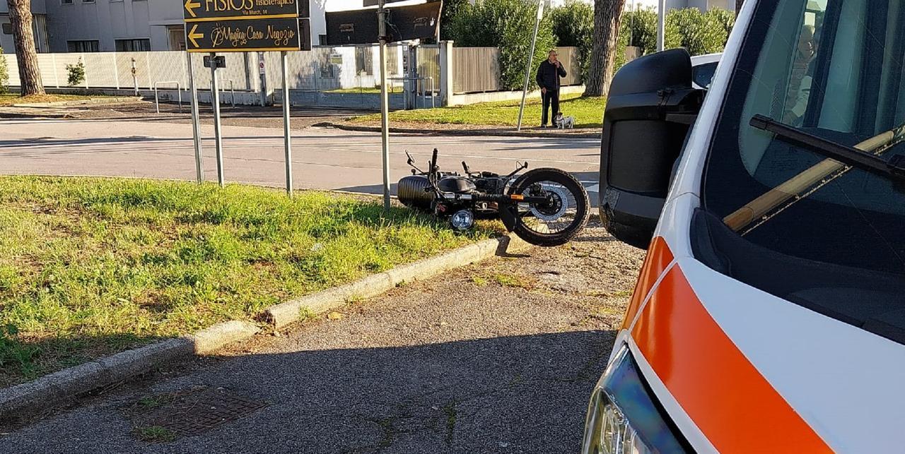 
	La motocicletta dopo l'incidente

