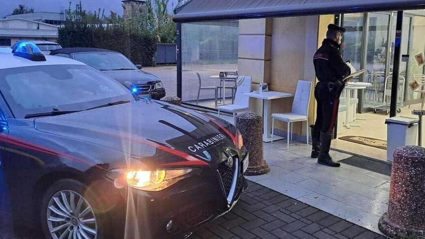 Capannori, patteggiano per furto aggravato dopo il colpo finito con l’arresto