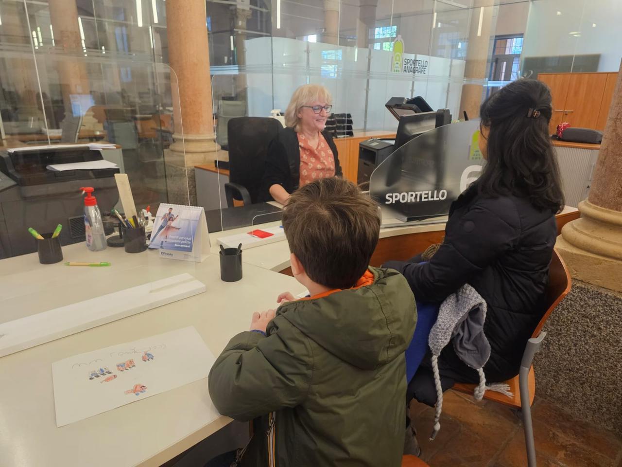 Ferrara, dall’anno prossimo stop alle carte d’identità cartacee