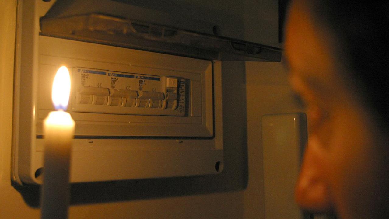 Blackout elettrici continui: disservizi e proteste