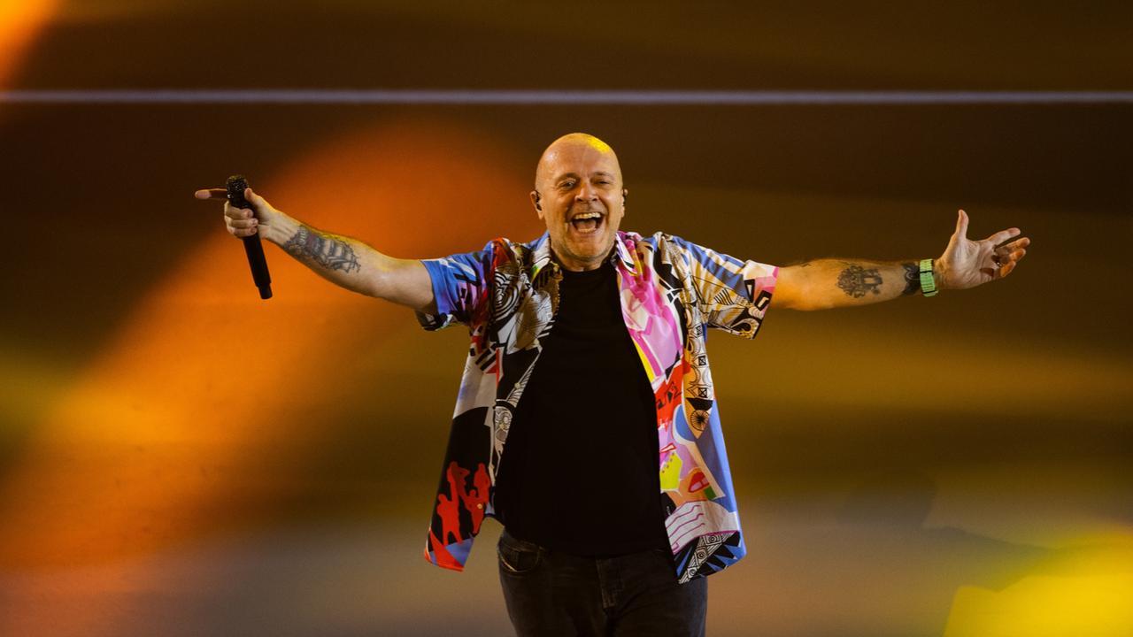 Max Pezzali star del Capodanno a Sassari: «Sarà un concerto da record con 20mila spettatori»