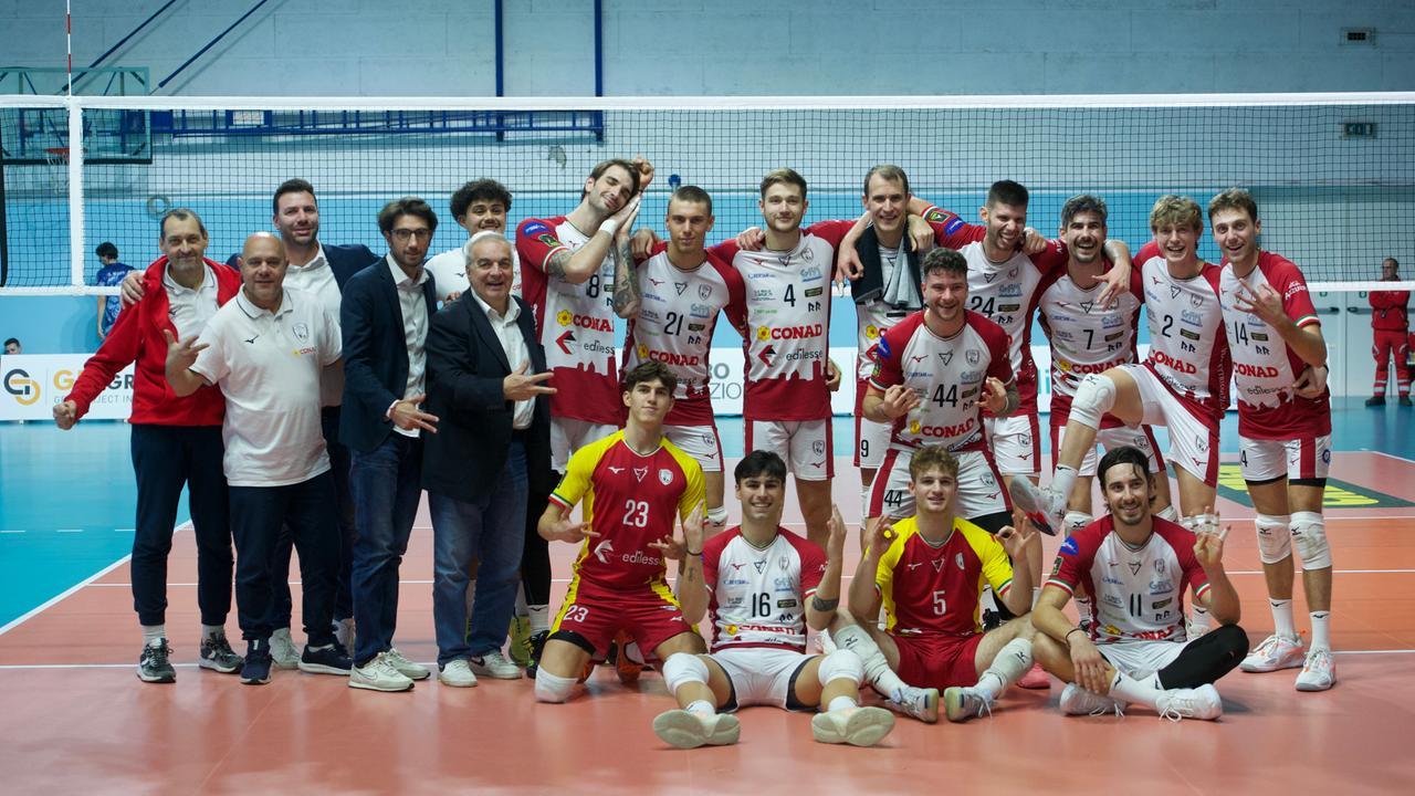 La Conad non si ferma più: quarto successo in quattro gare per la formazione granata