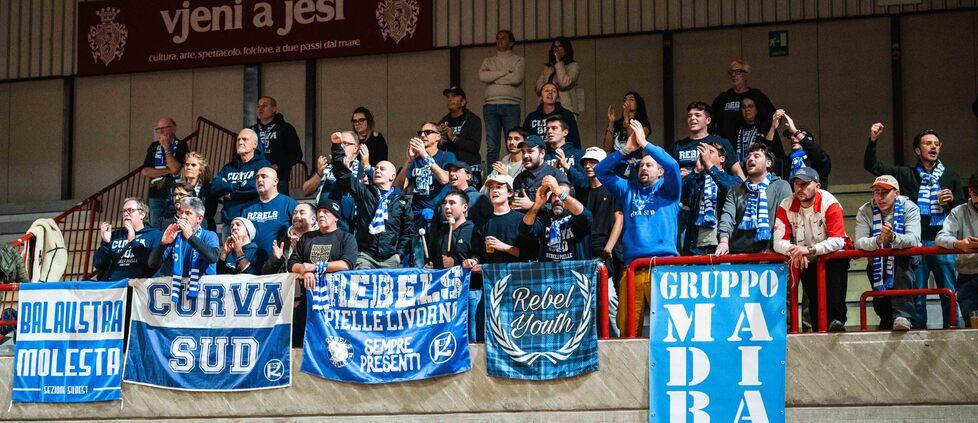 I tifosi a Jesi