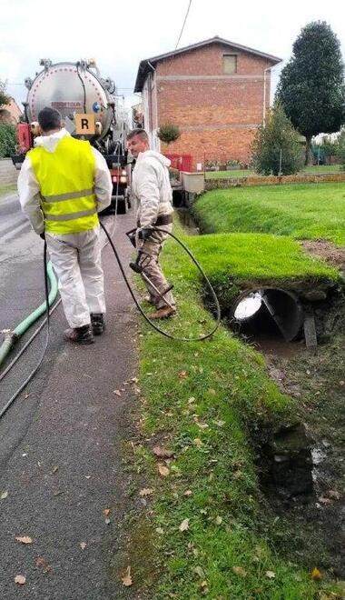 Capannori, fosso ancora inquinato: appello a Comune e prefetto<br>
