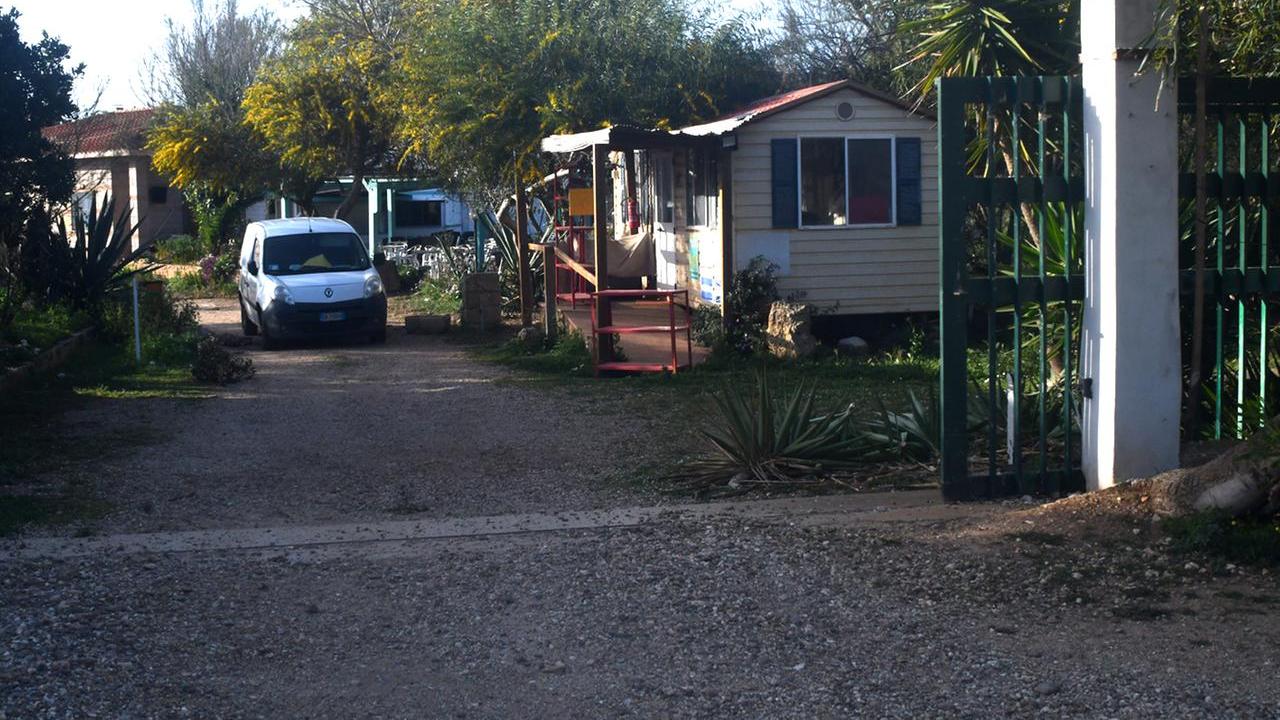 Ladri scatenati svuotano il campeggio chiuso