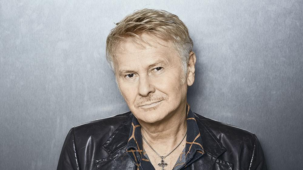 Ron: «Riporto la mia musica nell'isola. Il festival? Occasione straordinaria, ma ci sono stati Sanremo e Sanremo»