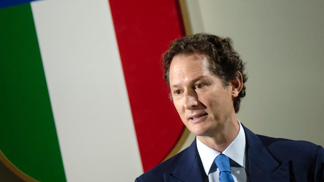 Ferrari, Elkann durissimo contro Hamilton e Leclerc: «Pensino a guidare e parlino meno»