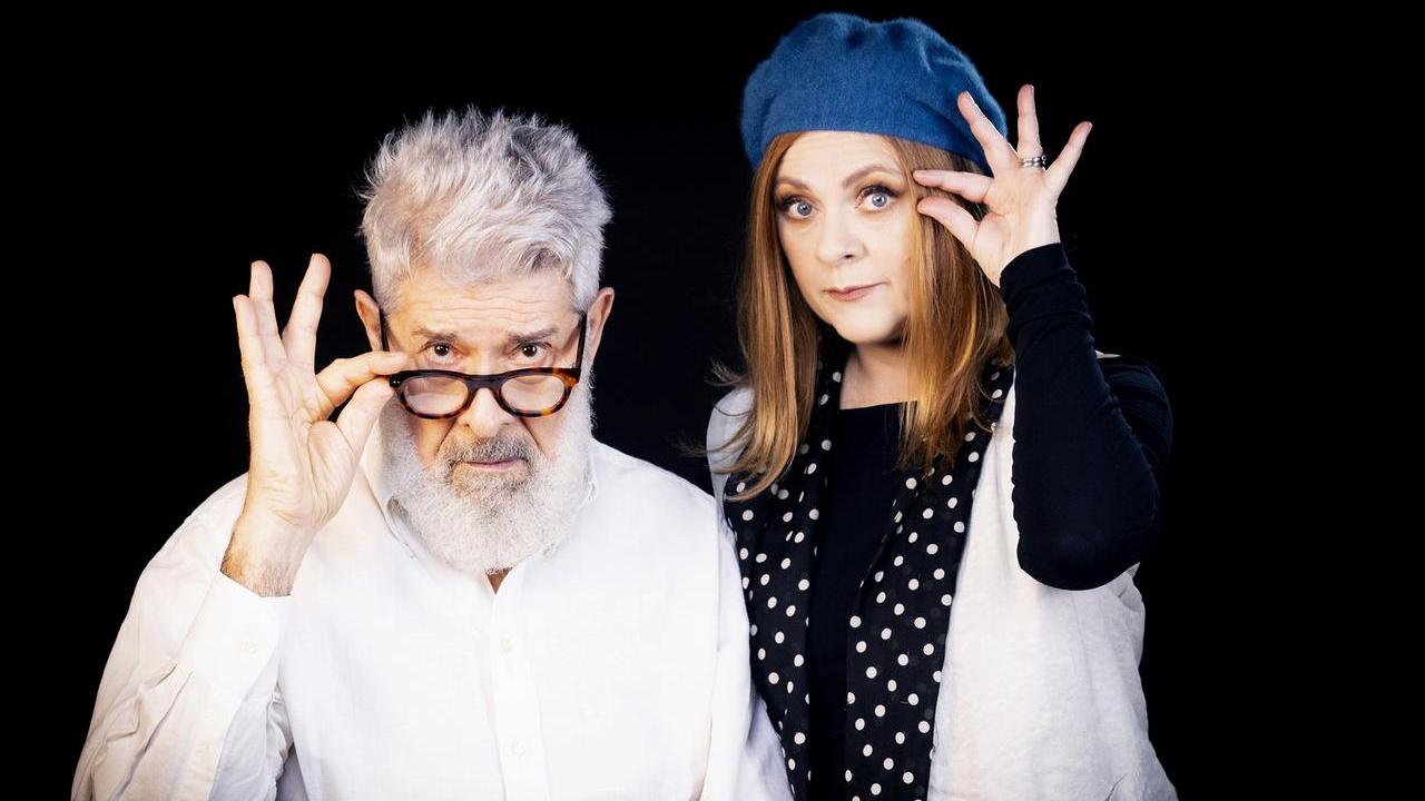 Alessandro Benvenuti e Marina Massironi aprono la stagione del teatro “Ruggero Ruggeri” a Guastalla