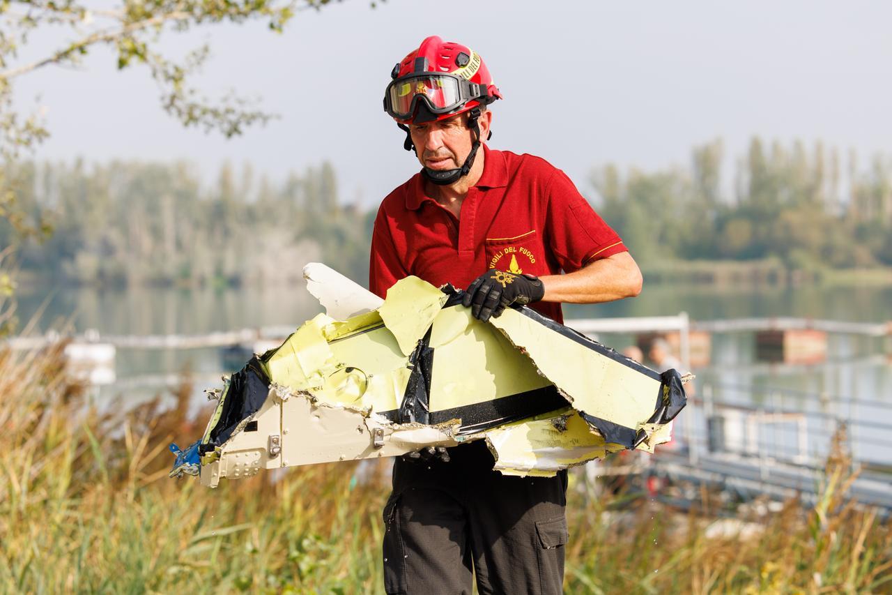 Elicottero precipitato a Settepolesini, nebbia unica imputata