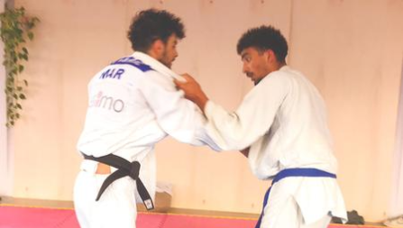Coraggio da campioni sulla A14: Judoka reggiani aiutano a salvare una ragazza incastrata in auto dopo un incidente