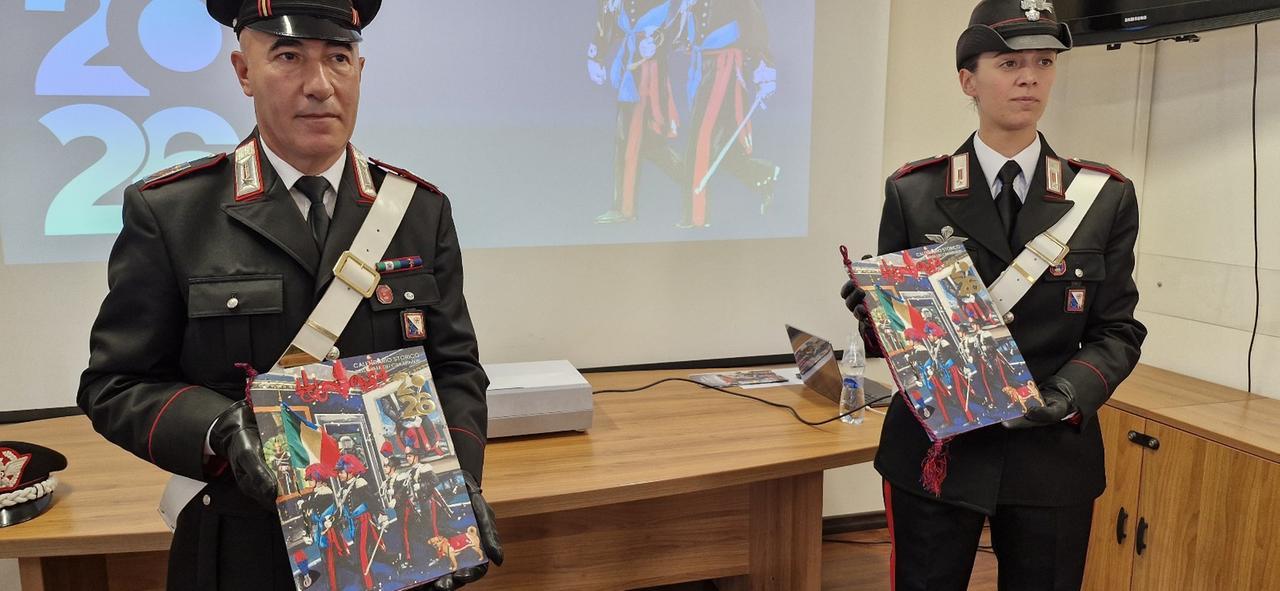 Presentato il nuovo calendario dei carabinieri con le illustrazioni di René