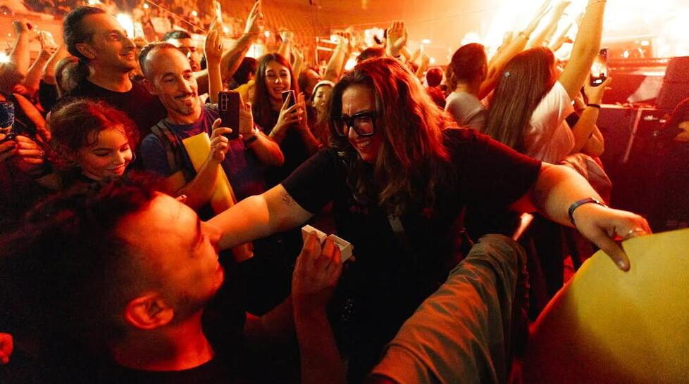 Alfa-Cupido. «Mi vuoi sposare?», a Livorno la proposta di matrimonio davanti a 7mila fans<br type="_moz" />
