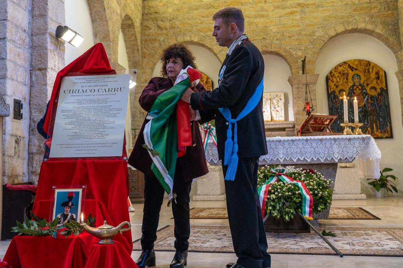 Una targa per Ciriaco Carru, il carabiniere ucciso nella strage di Chilivani