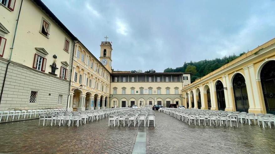 Parrocchiani in rivolta, duro attacco al vescovo Giusti: «Montenero ai monaci»