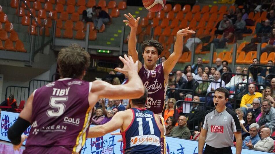 La Libertas fa una passeggiata