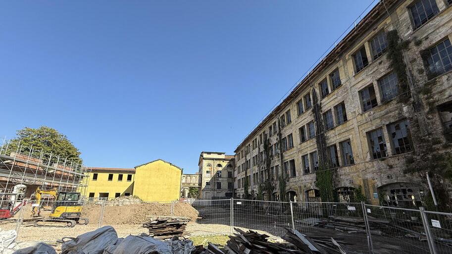 Ok alla variante per la Manifattura di Lucca, la giunta: «Così vogliamo attrarre investimenti»