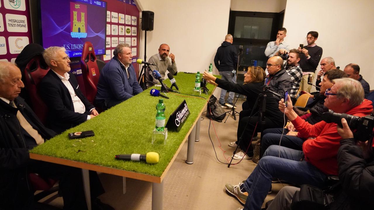 Un momento della conferenza stampa di Esciua (foto Stick)