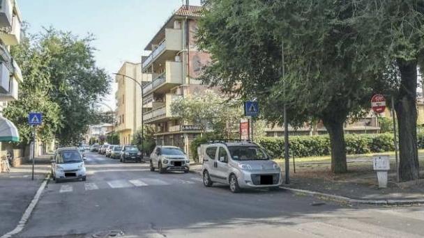 Grosseto, avvocato aggredito sotto casa: i poliziotti arrestano un uomo<br type="_moz" />