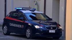 Scritte intimidatorie sul muro del cimitero contro un carabiniere