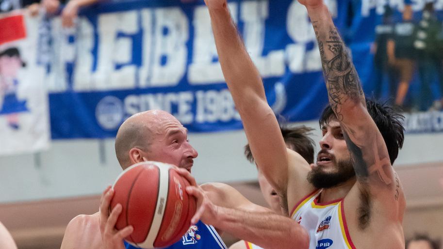 Un'azione del match (foto Lega)