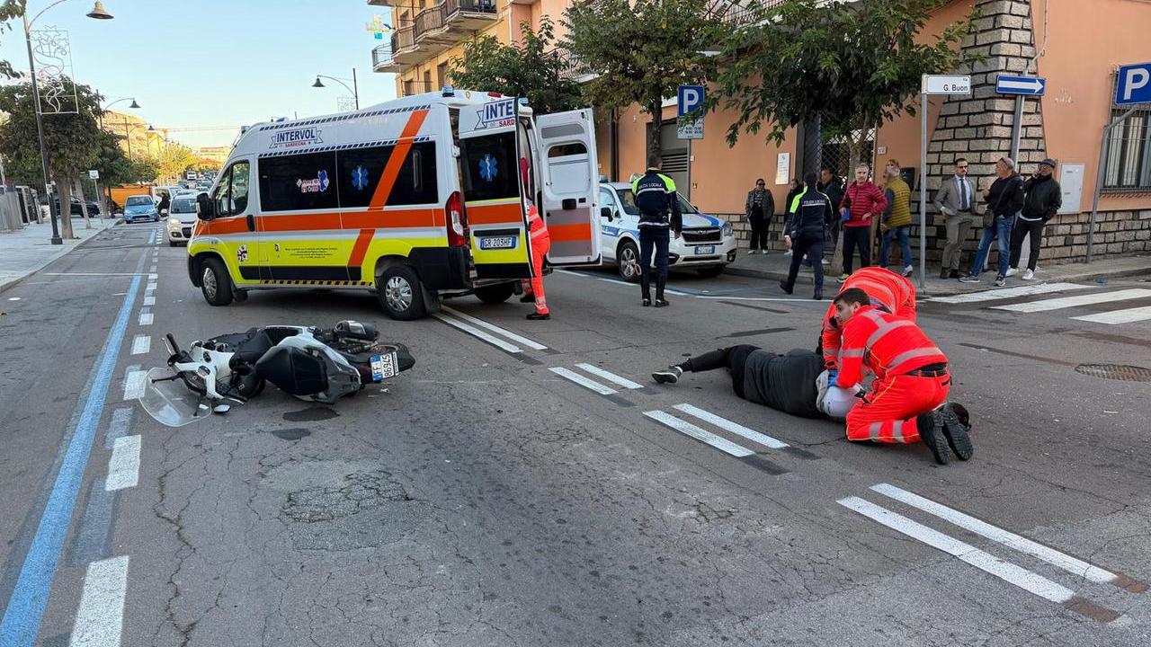 Olbia, scontro moto-furgone: centauro ferito