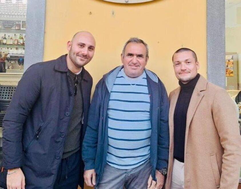 
	Francesco Benelli (Immobiliare&nbsp;Villa Fiorita) coi fratelli Borgioli&nbsp;

