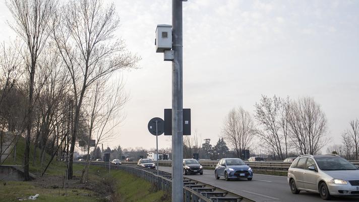 Troppi incidenti in tangenziale. Il Comune di Modena installa 2 nuovi velox: ecco dove